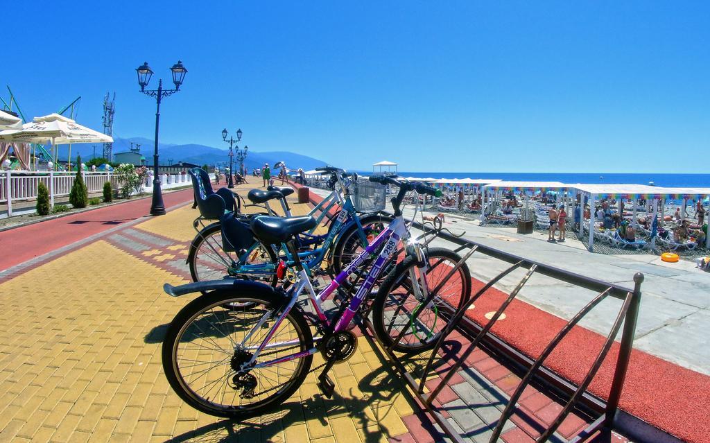 Barkhatnye Sezony Sportivny Kvartal Resort Veseloye Esterno foto